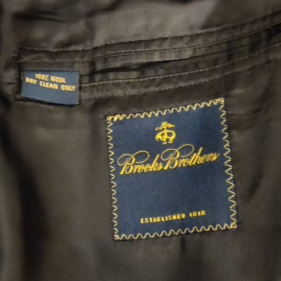 Brooks Brothers Navy Blue 100% Wool 2 Piece Suit 40S/ 34 W - Picture 9 of 10